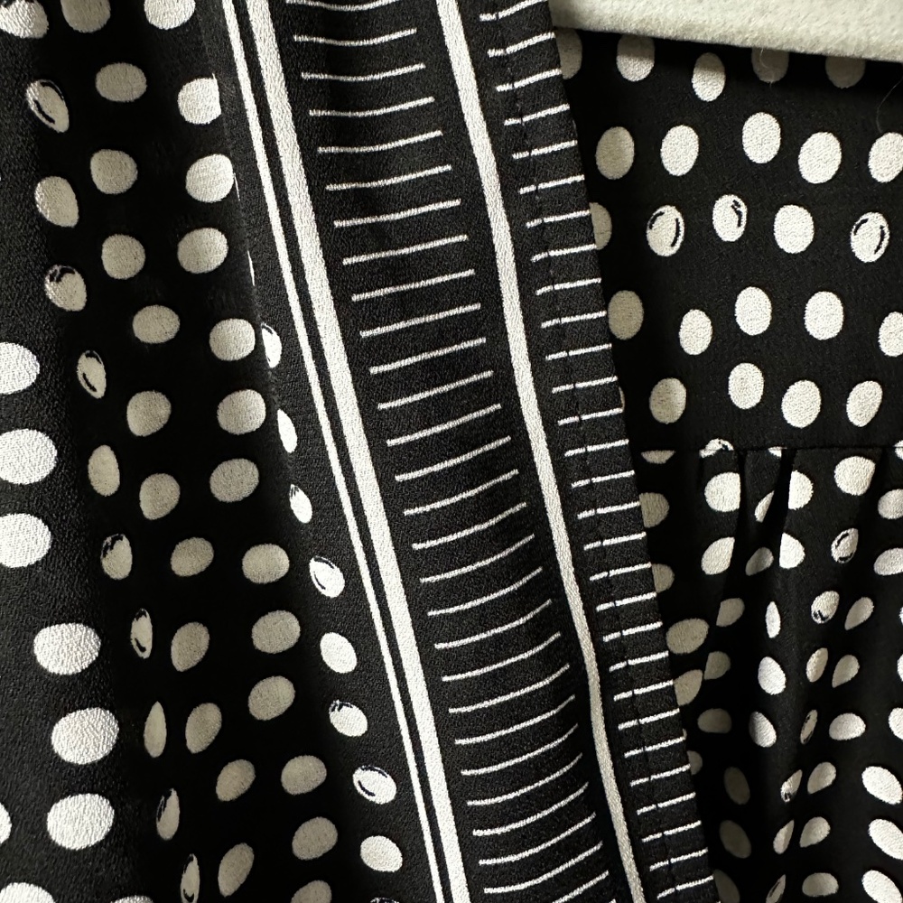 Max Studio blouse - Picture 3 of 5